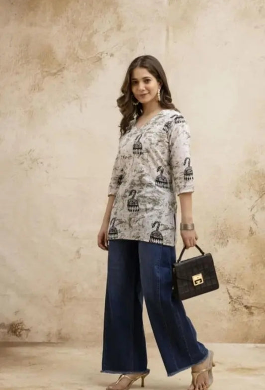 Handblock Printed White Cotton Kurti with Green Abstract Pattern