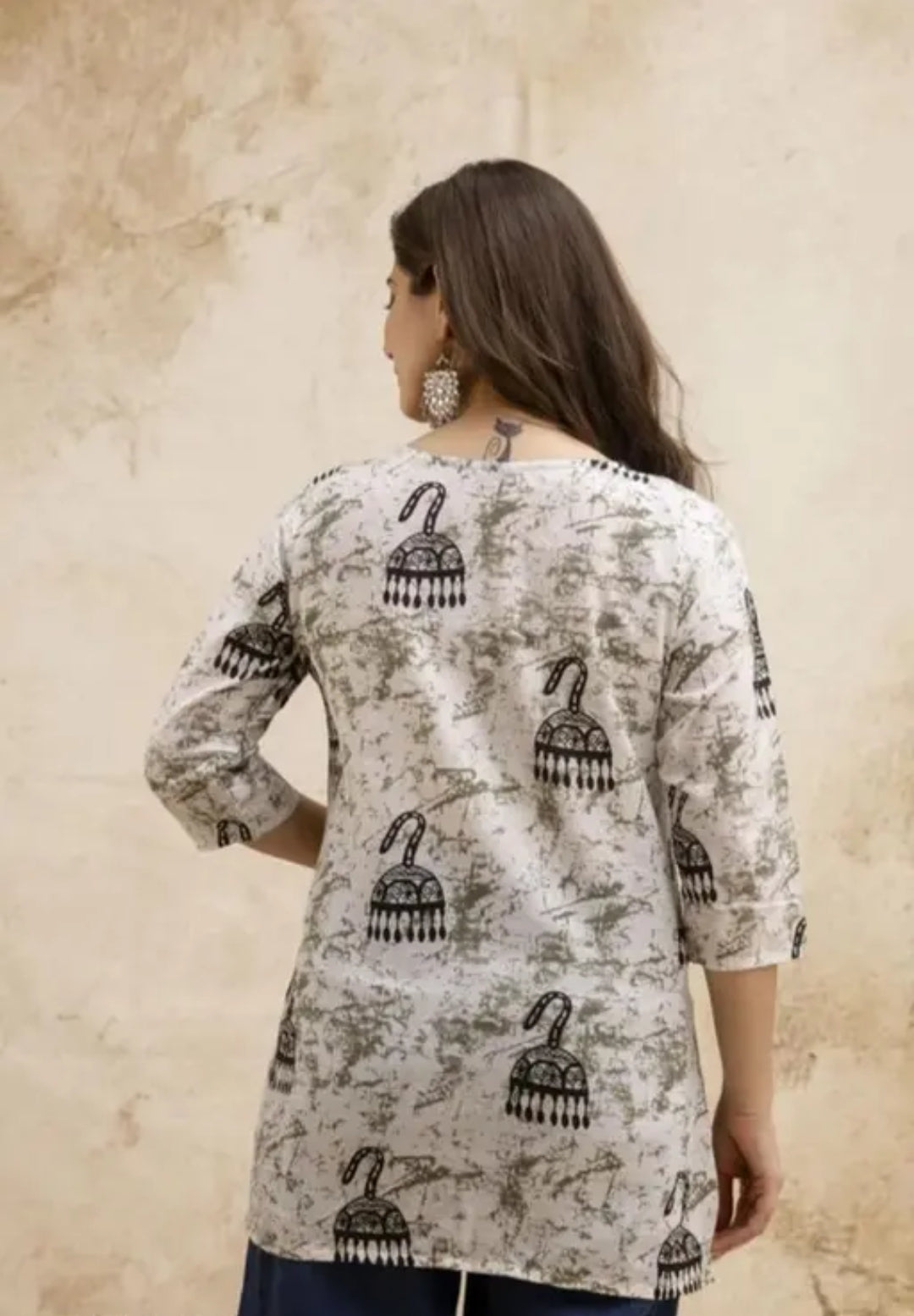 Handblock Printed White Cotton Kurti with Green Abstract Pattern